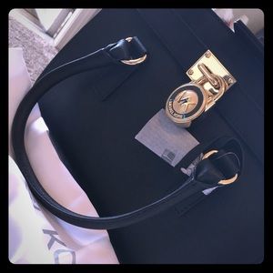 New Michael Kors Purse